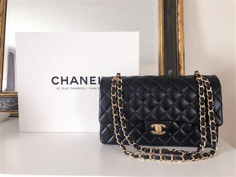 how much do chanel bags cost to make